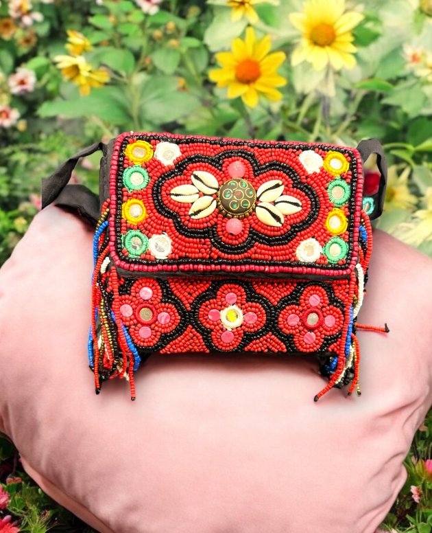 Crimson Caravan Sling